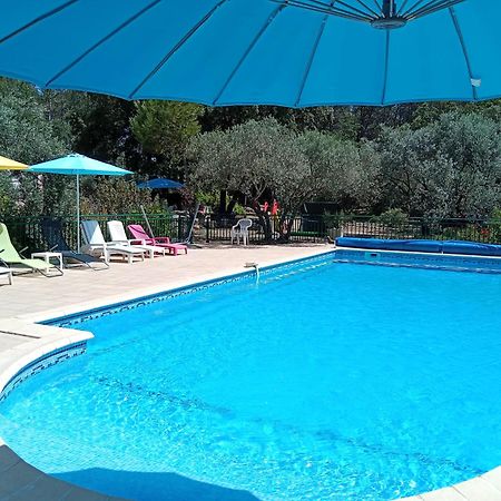 Bed and Breakfast La Farigoulette Lorgues Exterior foto
